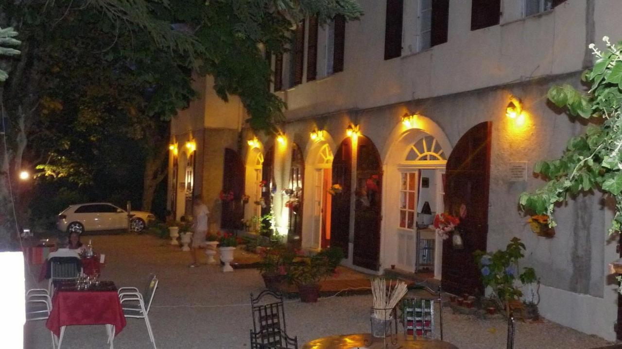Hotel Restaurant Le Torrent Santo-Pietro-di-Venaco Exterior photo